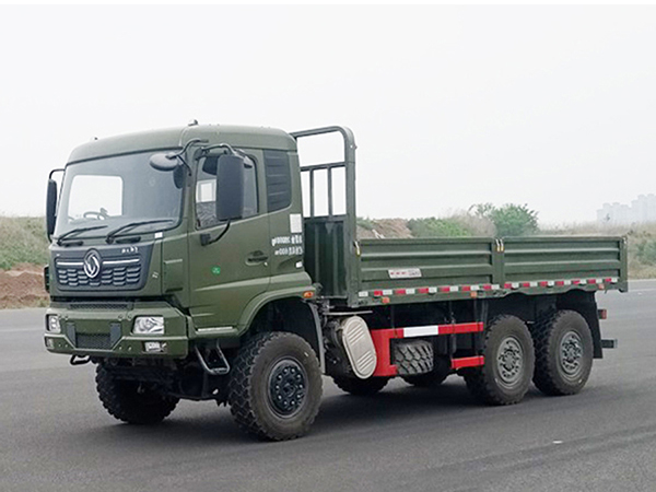 全驅(qū)越野卡車